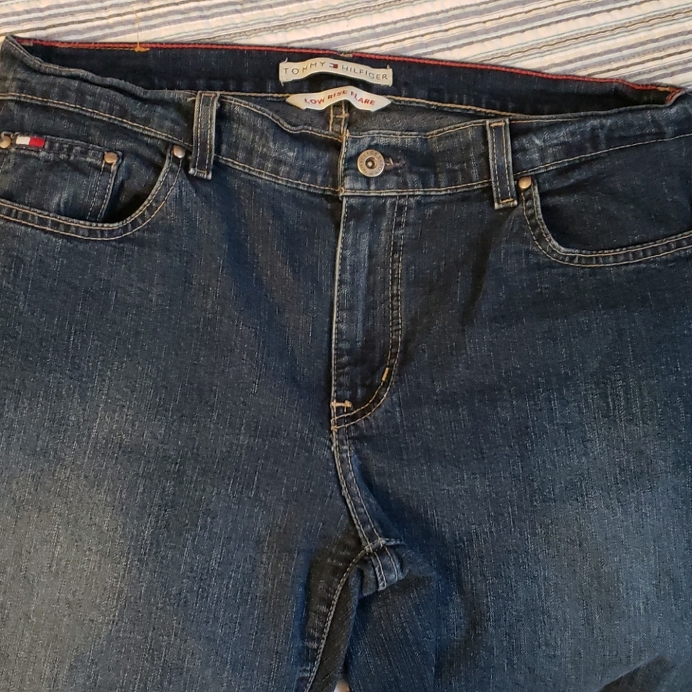 Tommy Hilfiger Low Rise Flare denim jeans sz 12r